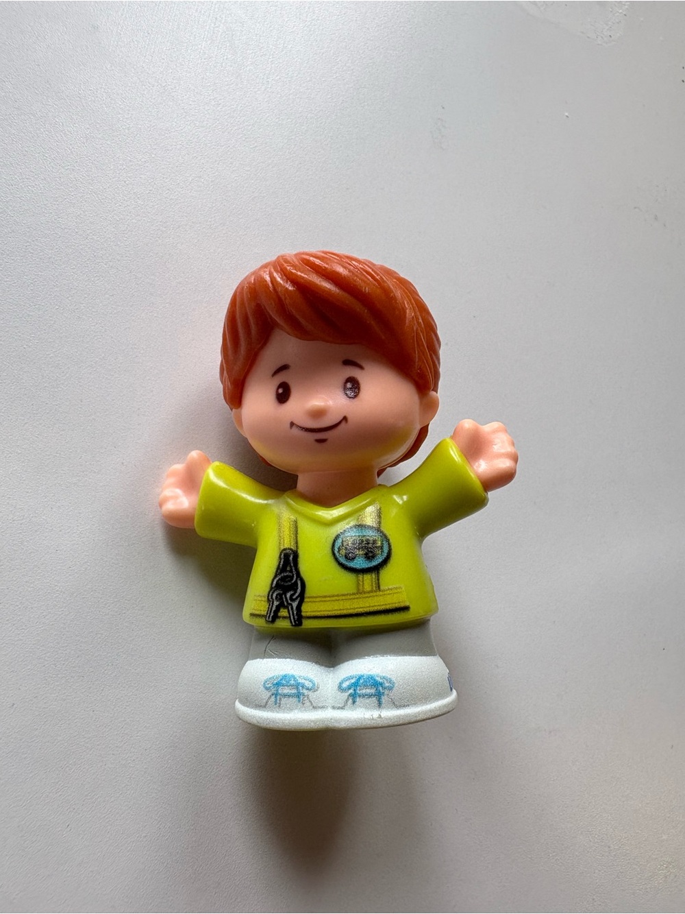 ⭐️ Fisher Price Little People Bus Driver (2016)